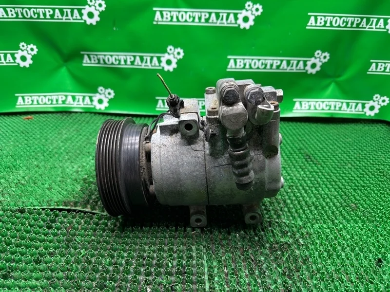 Компрессор кондиционера Hyundai Tucson 2003-2010 977012E300 2.7