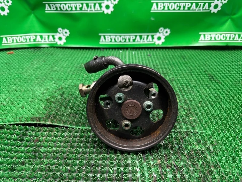 Насос ГУР Volkswagen Passat 1998-2005 8D0145156L B5 1.8