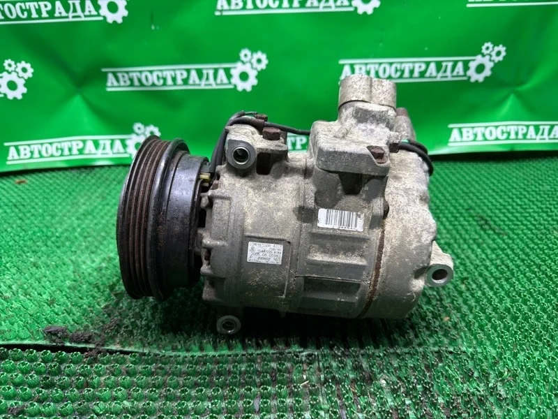 Компрессор кондиционера Volkswagen Passat 1998-2005 8D0260808 B5 1.8