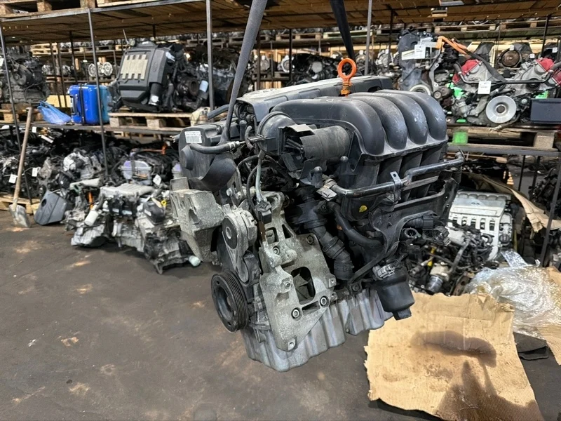 Двигатель Volkswagen Passat 2004-2011 06F100034E B6 BVY