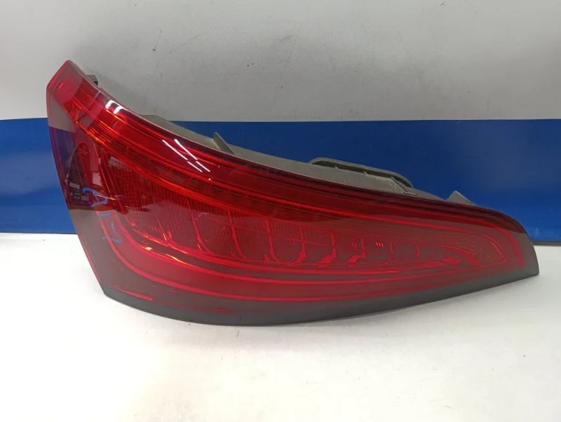 Фонарь внутренний Audi Q5 2012 8R0945093C 8R 3.0 CTVA, левый