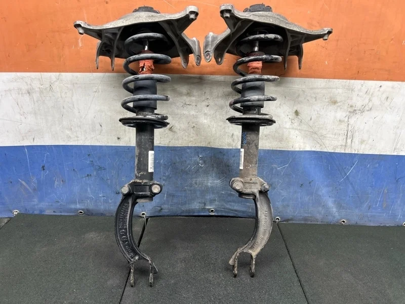 Амортизатор подвески Audi Q5 2012 8R0413031BD 8R 3.0 CTVA, передний