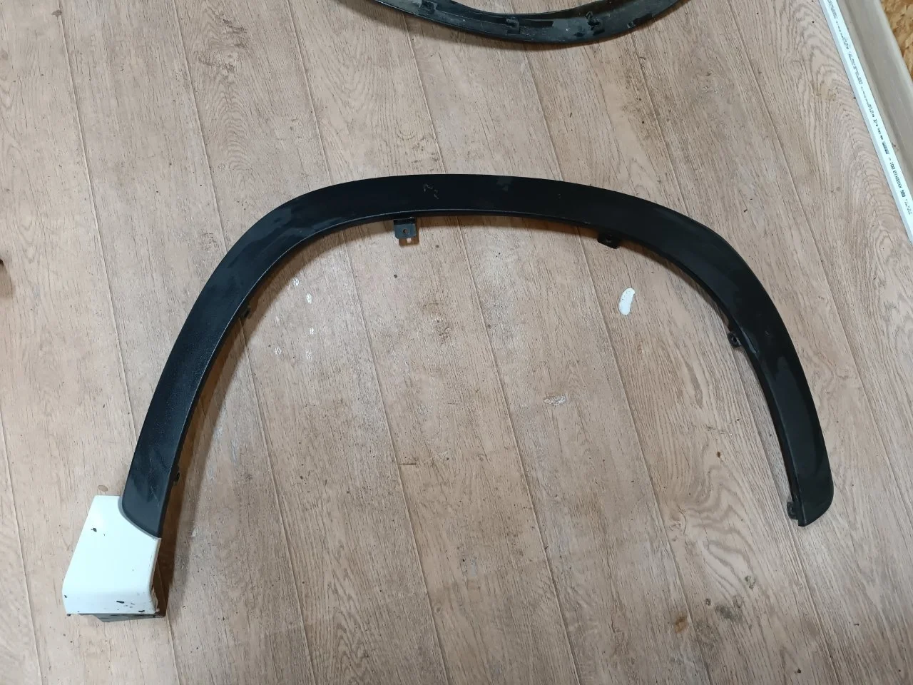 Расширитель крыла Exeed LX 2024 609000409AA, передний правый