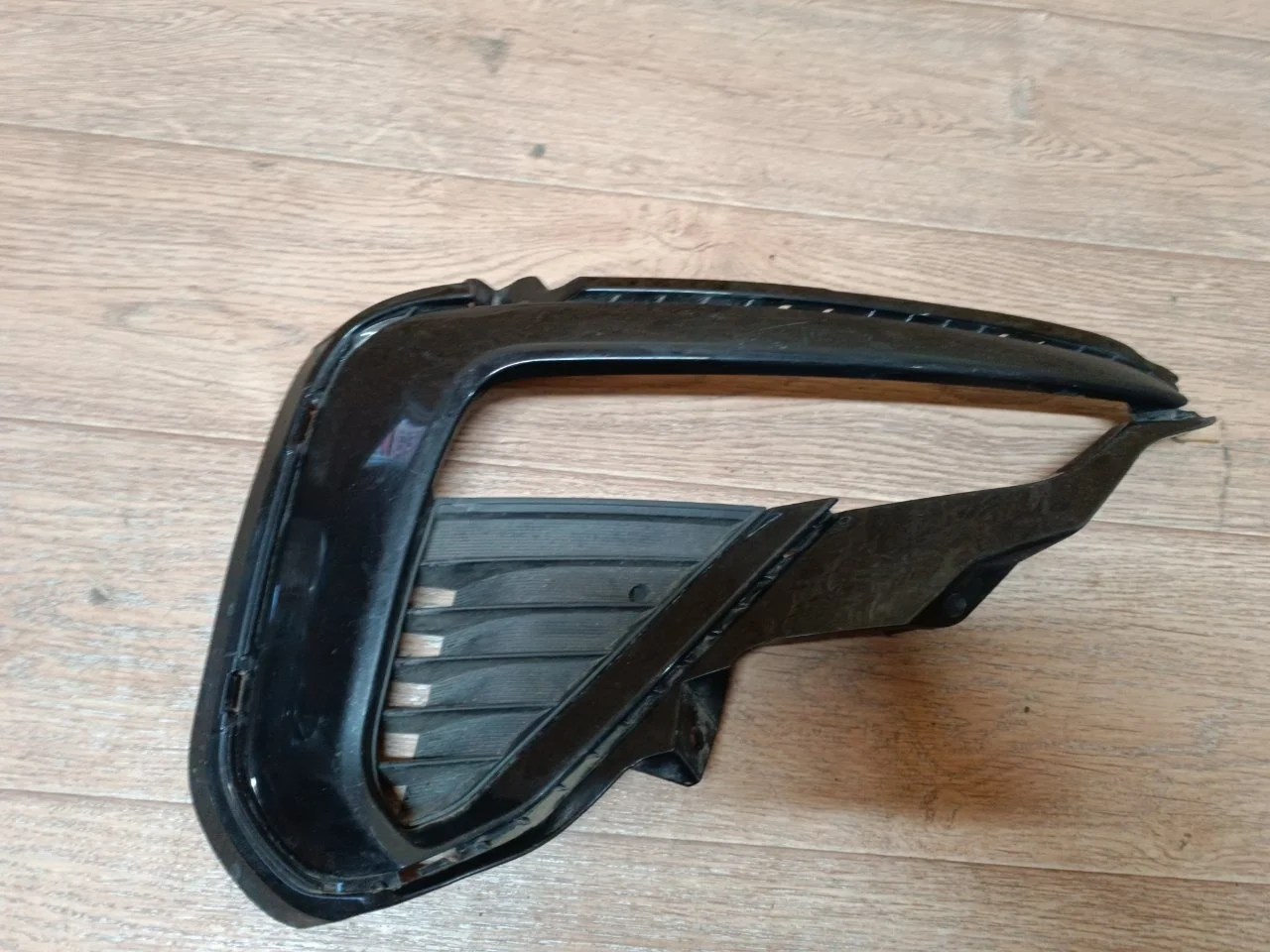 Накладка ПТФ Kia Optima 2020 86594D4500, передняя правая