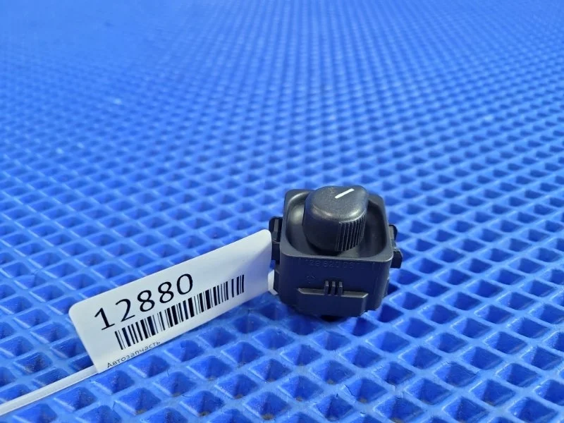 Блок управления зеркалами Mercedes-Benz C-class