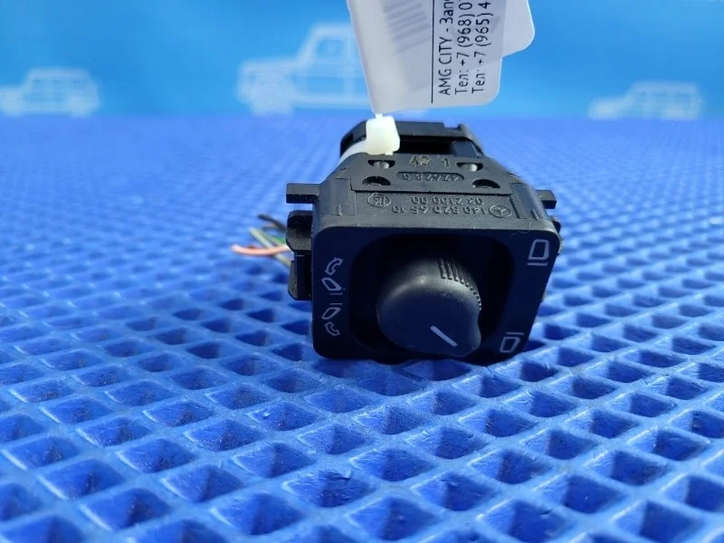 Кнопка регулировки зеркал Mercedes-Benz S-class