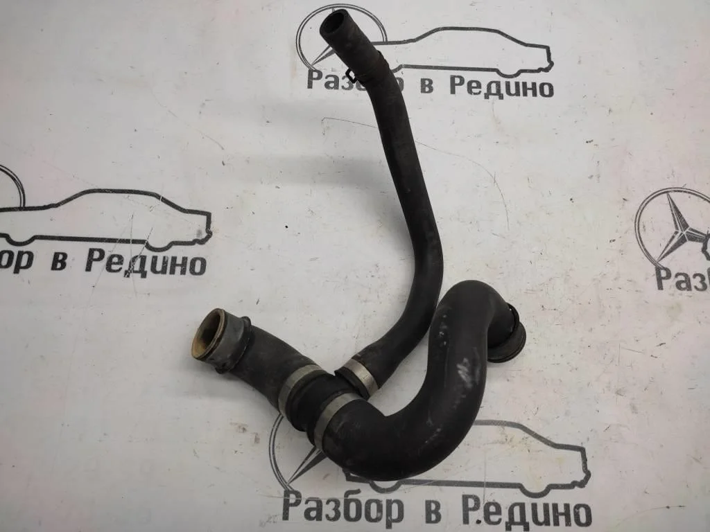 Патрубок радиатора Mercedes-Benz