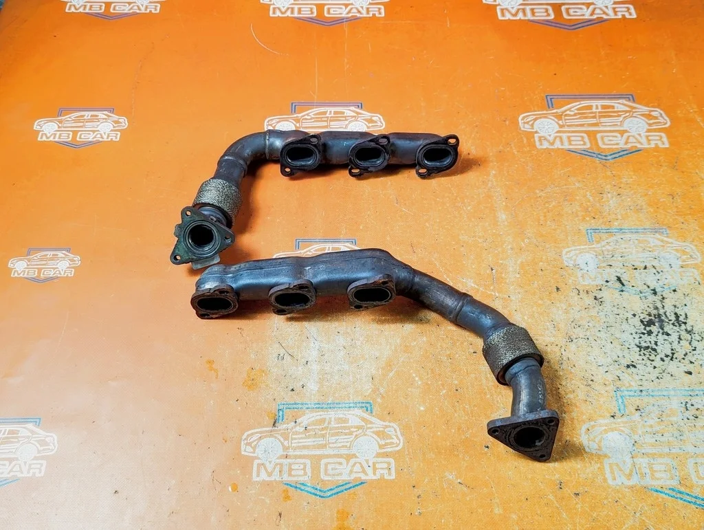 Комплект выпускных коллекторов Mercedes-Benz