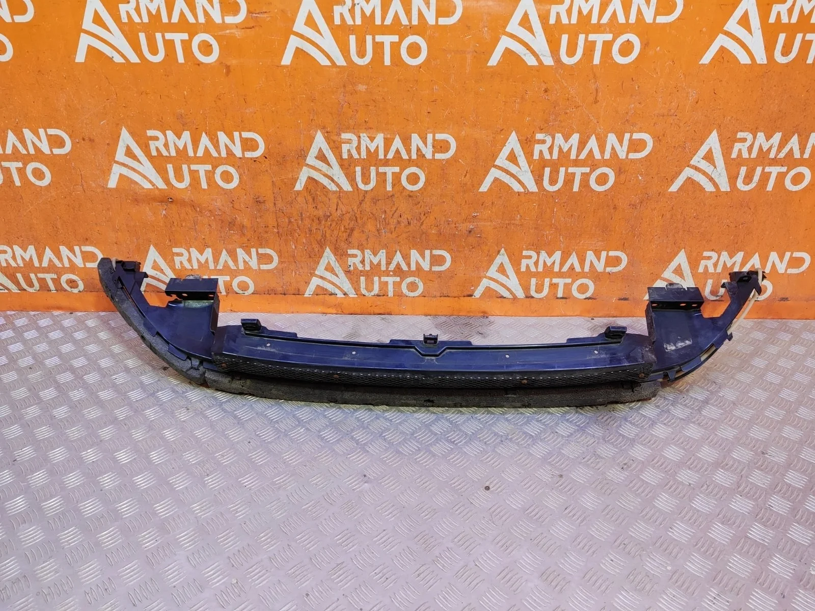 Кронштейн бампера Land Rover Discovery Sport 2014-нв L550