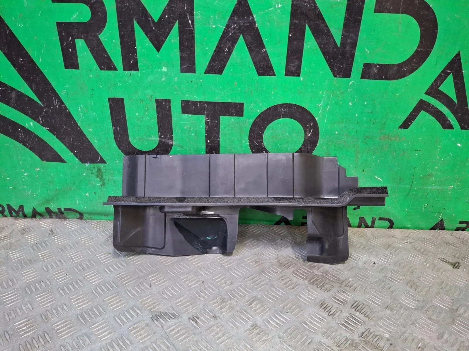 Дефлектор радиатора Hyundai Santa Fe 2020-нв 4 TM