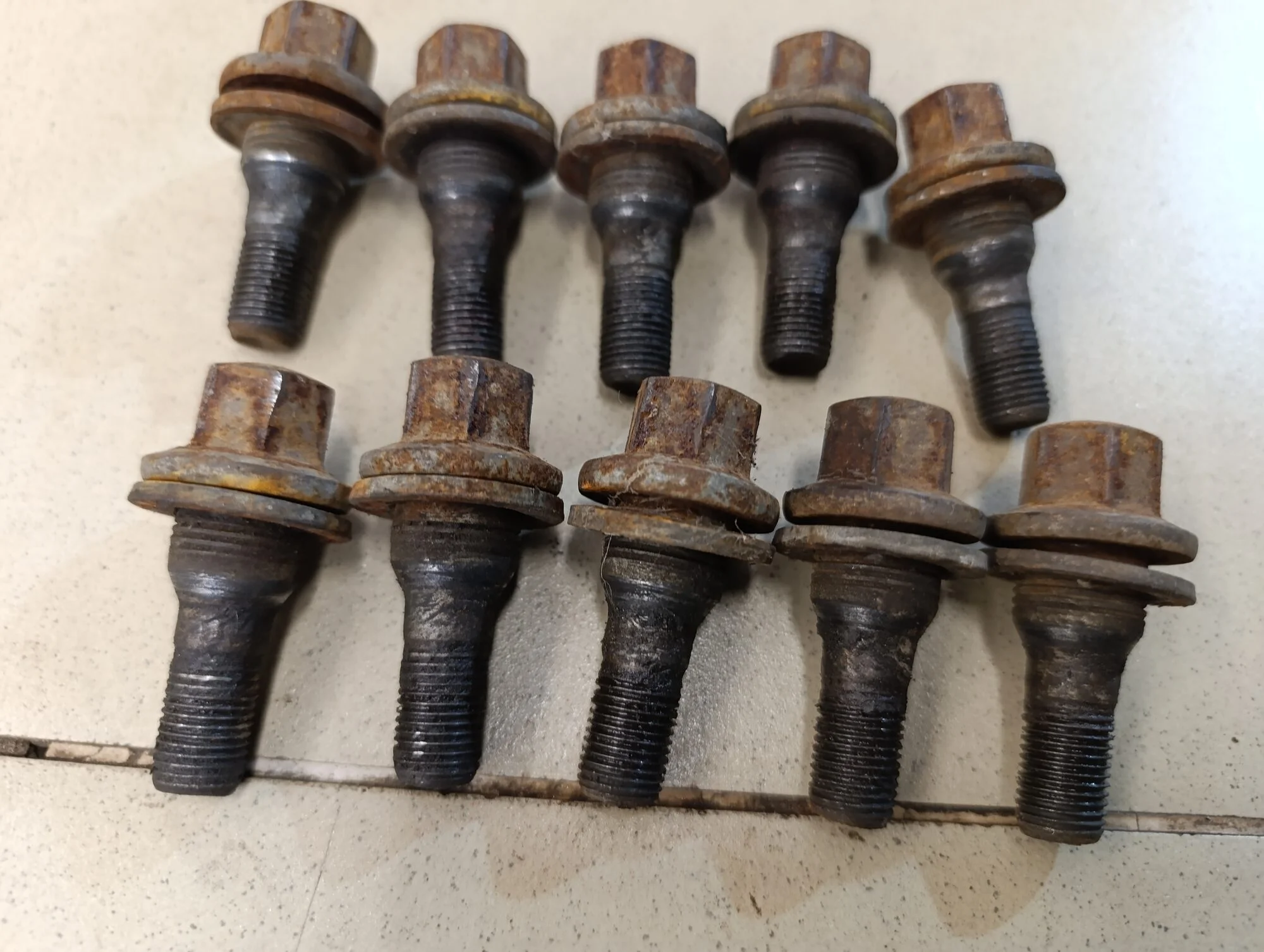 Болт колесный 206 1998-2012