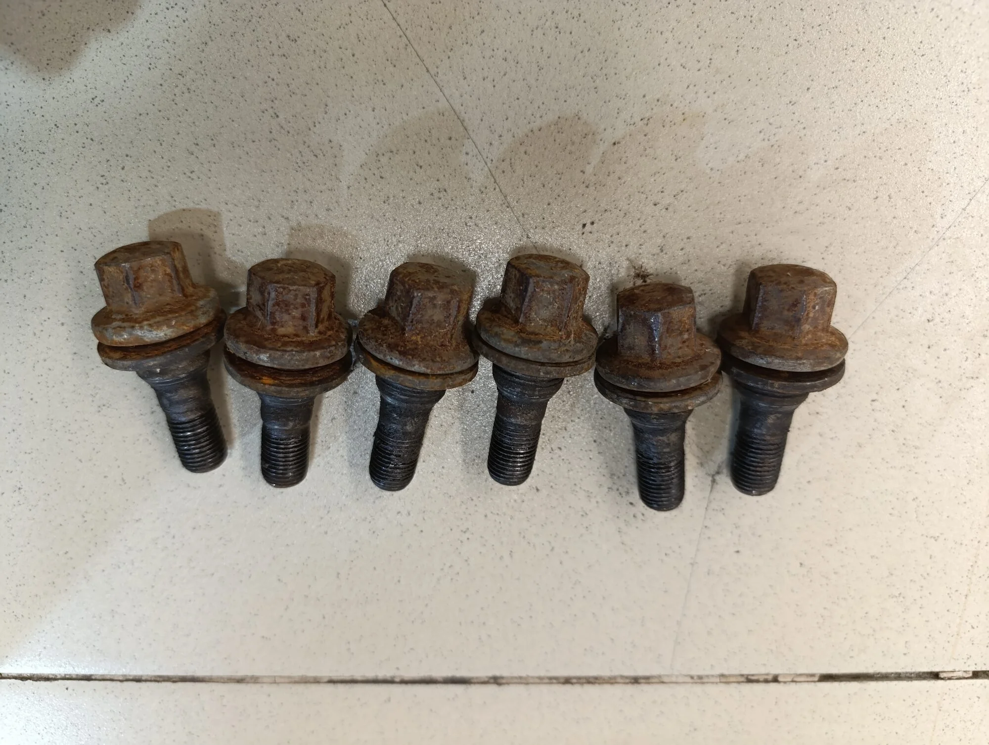 Болт колесный 206 1998-2012