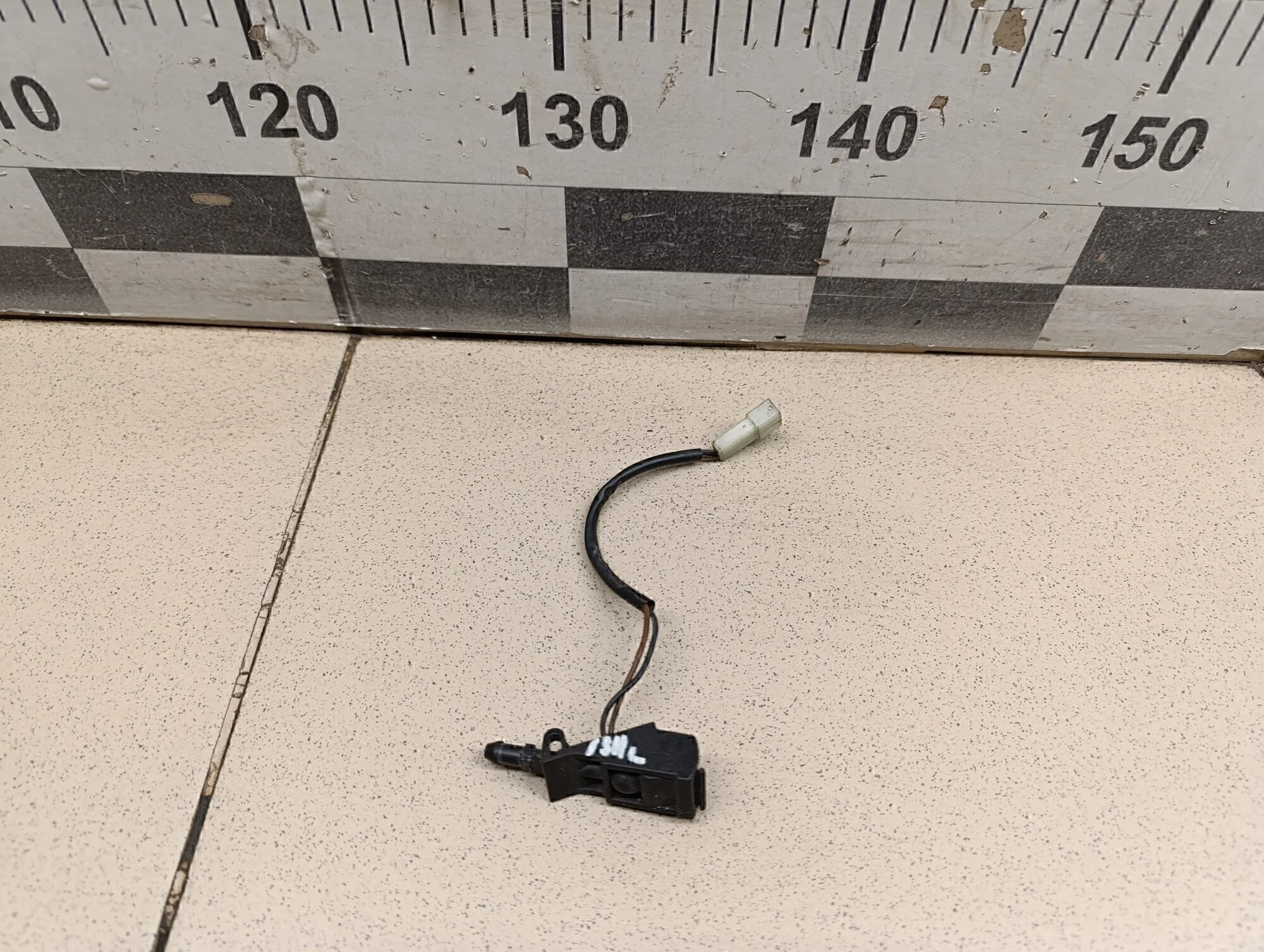 Форсунка омывателя лобового стекла Passat [B5] 1996-2000