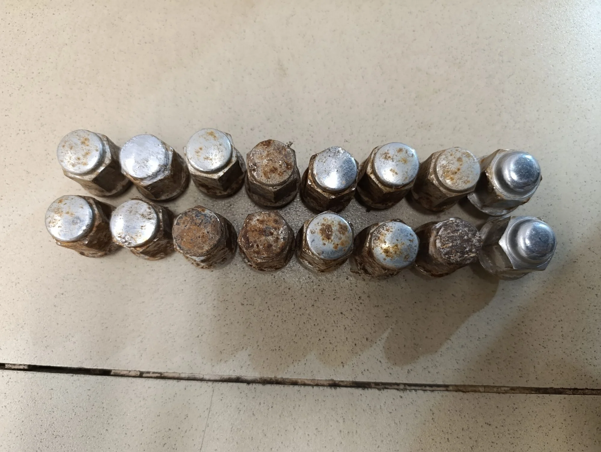 Гайка колеса Elantra 2000-2005