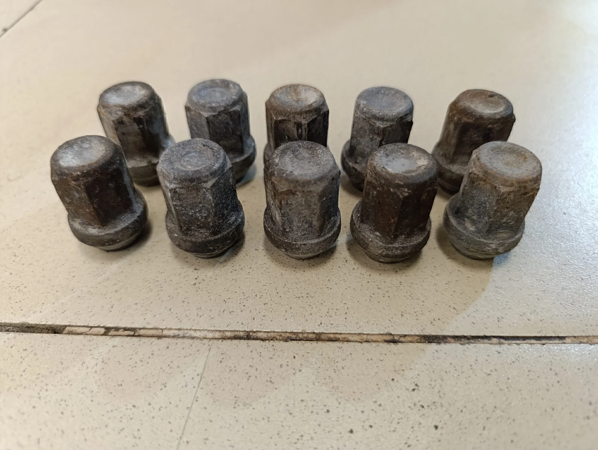 Гайка колеса Aveo (T300) 2011>