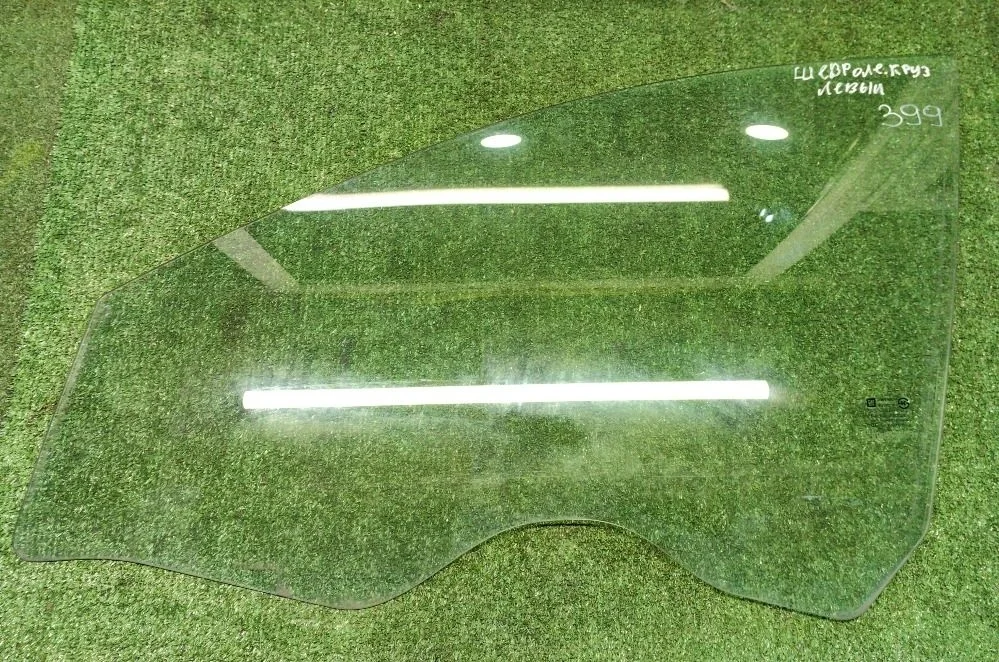 Стекло двери передней левой Chevrolet Cruze