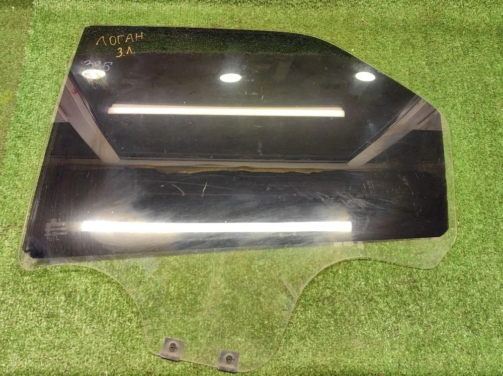 Стекло задней левой двери Renault Logan I