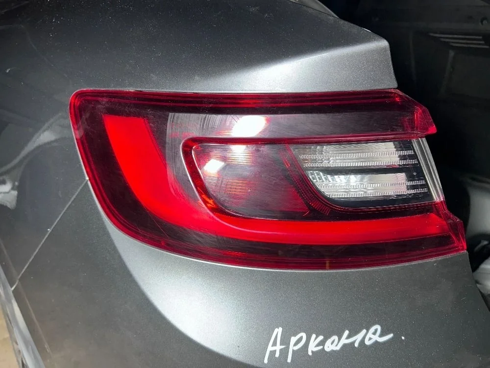 Фонарь задний левый Renault Arkana.