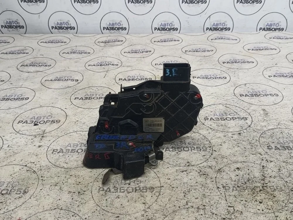 Замок двери задней правой Land Rover Freelander II рестайлинг (2010—2012)