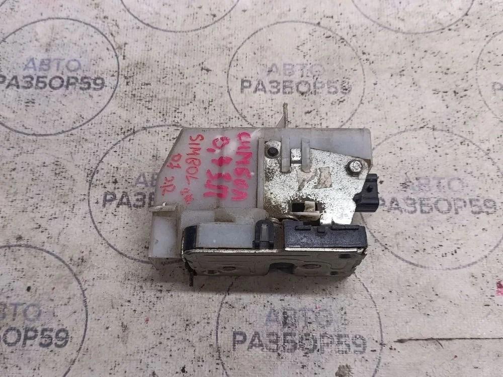 Замок двери задней правой Renault Symbol ll (2008—2012)