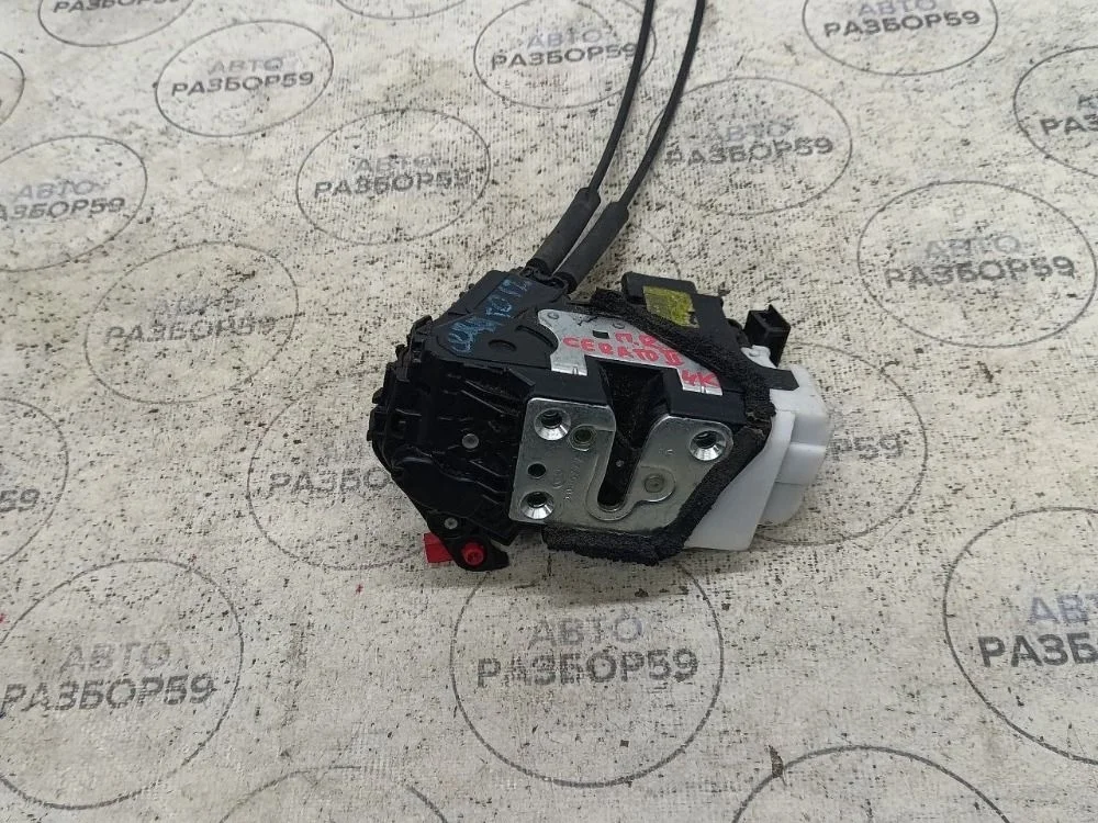 Замок двери Kia Cerato II (2008—2013)