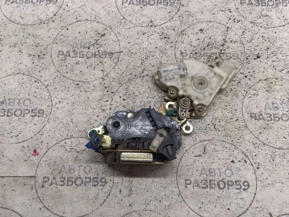 Замок двери Nissan Almera N16 рестайлинг (2002—2006)