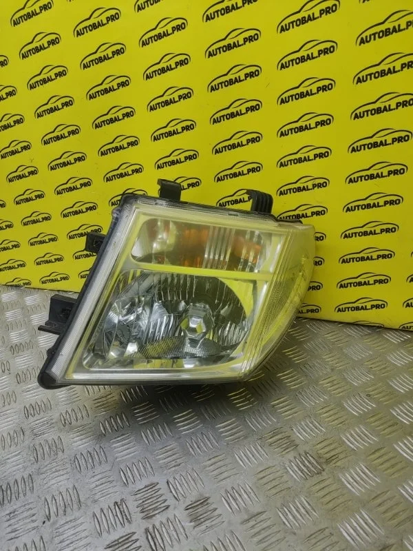 Фара левая Nissan Pathfinder (R51M) 2004-2013 2007 26060EB383 ВНЕДОРОЖНИК 2.5 D YD25DDTI