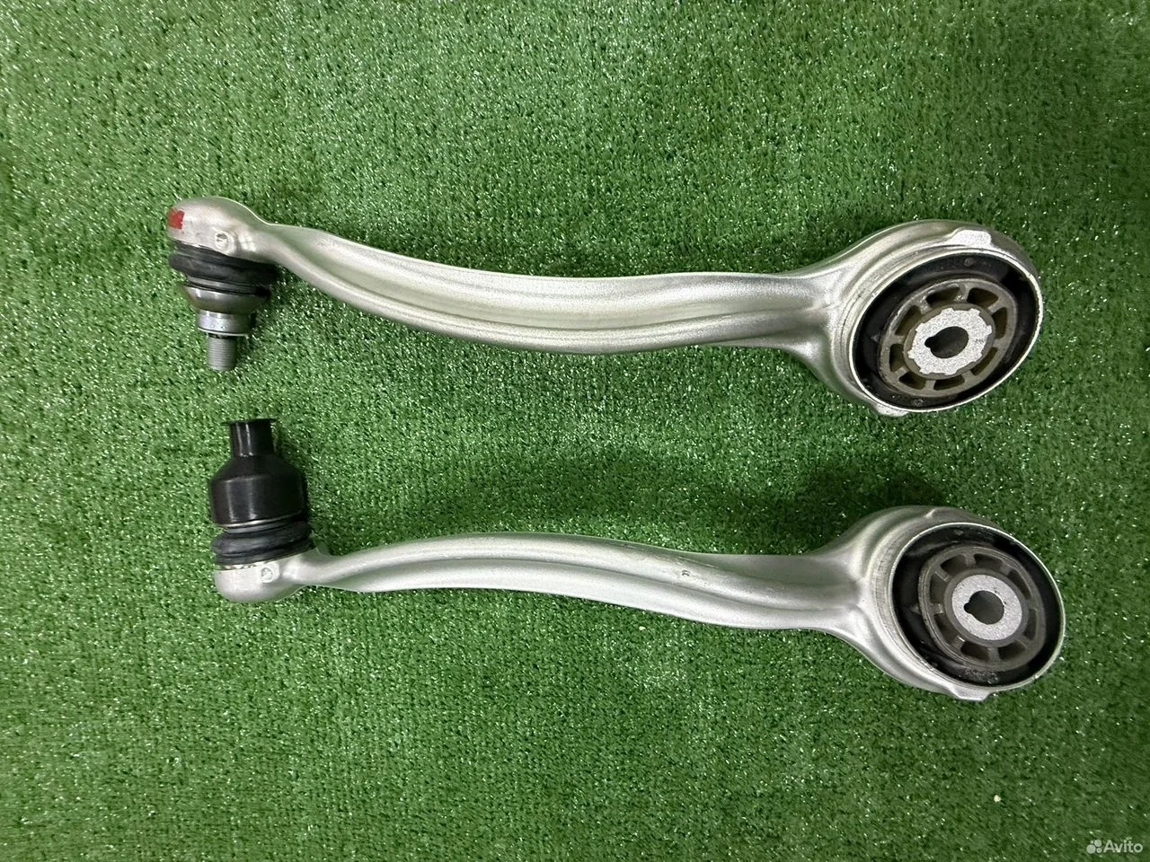 Рычаг mercedes a2053301305 новый 100% оригинал