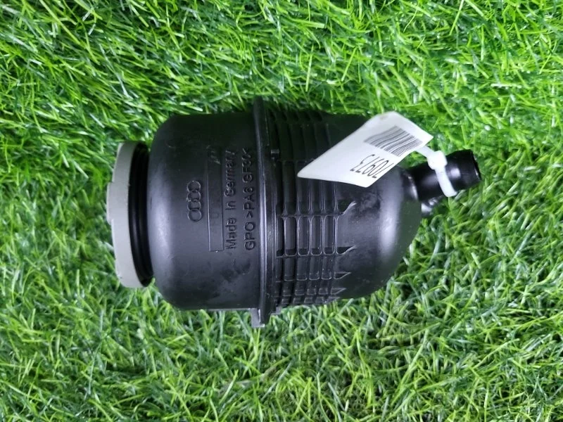 Бачок ГУР Audi A4 2008 4F0422371D B8 CALA 3.2