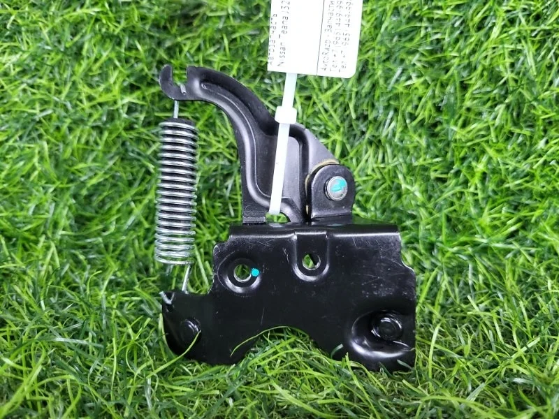 Замок багажника Nissan Teana 2010 84620JN00A J32 VQ25DE, задний