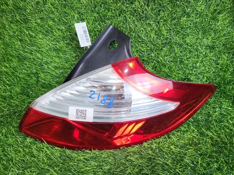 Фонарь задний Renault Megane 2011 265500007R B95 M4R, задний правый