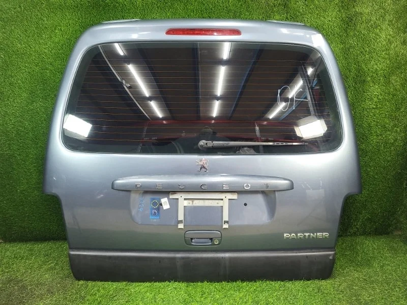 Крышка багажника Peugeot Partner 2006 8701W9 M59 TU5JP4