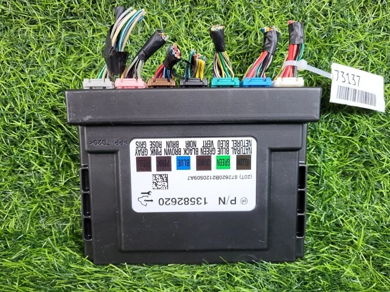 Блок комфорта Chevrolet Aveo 2011 13582620 T300 F16D4