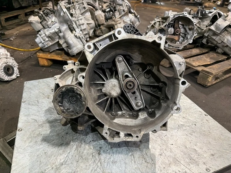 МКПП Volkswagen 0AJ300040R