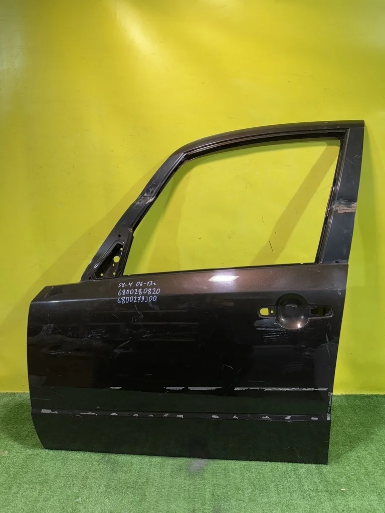 Дверь передняя левая  Suzuki SX4 2006 6800279J00 41785
