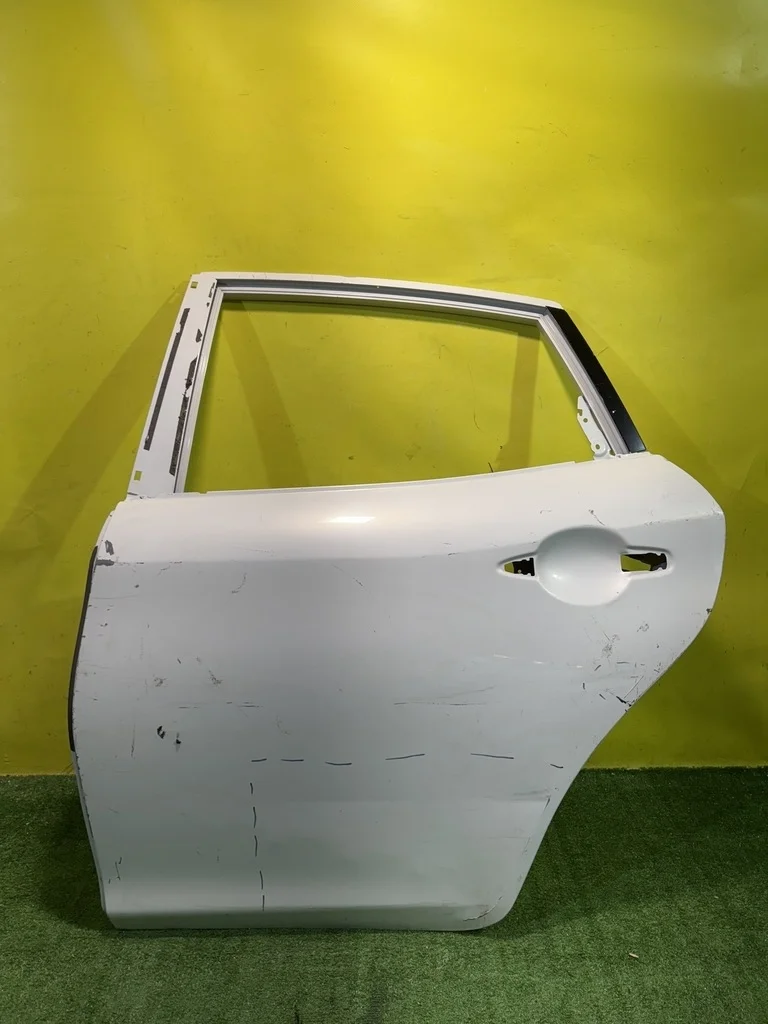 Дверь задняя левая  Infiniti Q70 (Y51) 2013 H210A1MAMA 41789