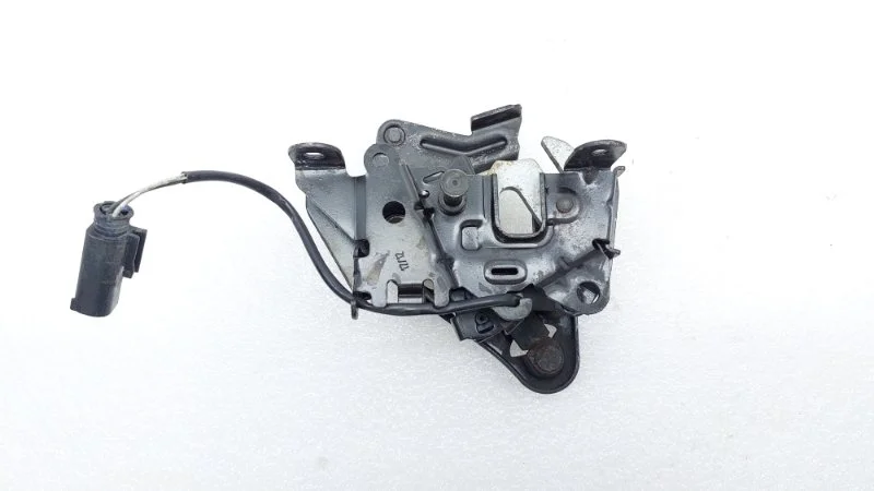 Замок капота BMW 5-Series 2012 F10