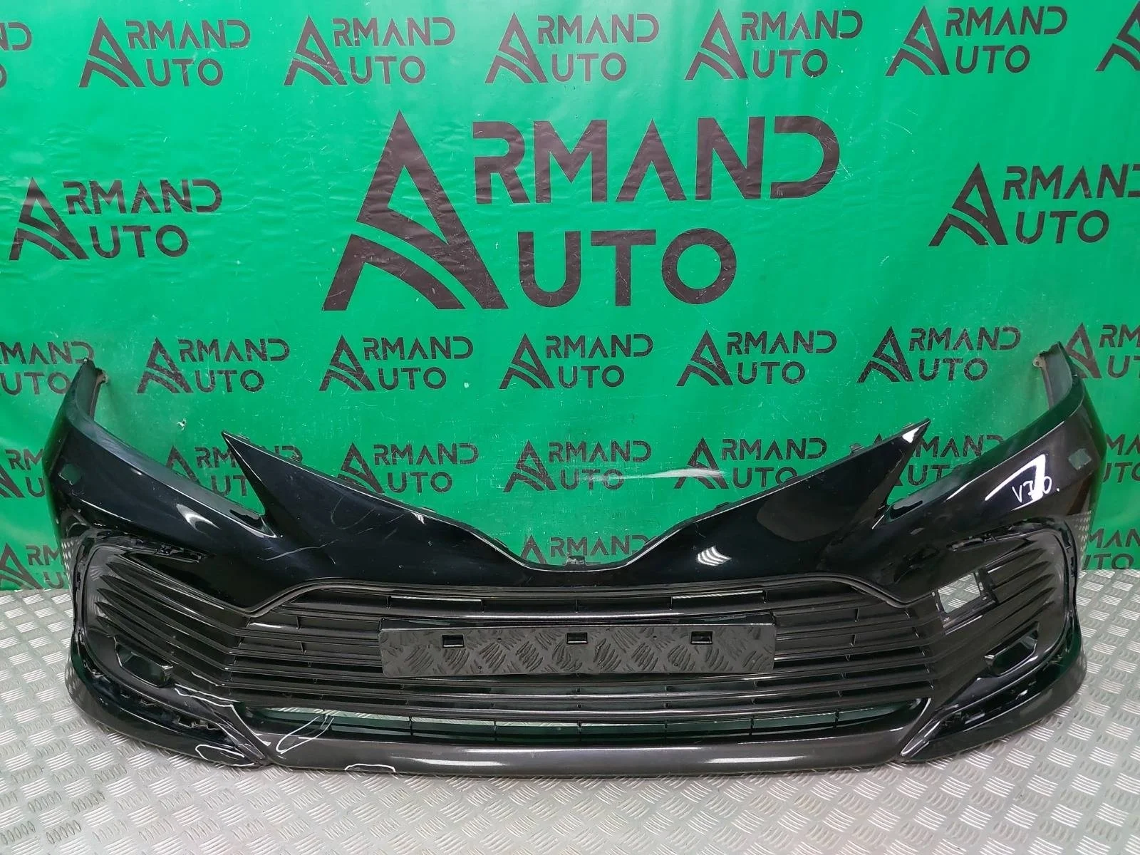 Бампер Toyota Camry 2020-нв 8 XV70