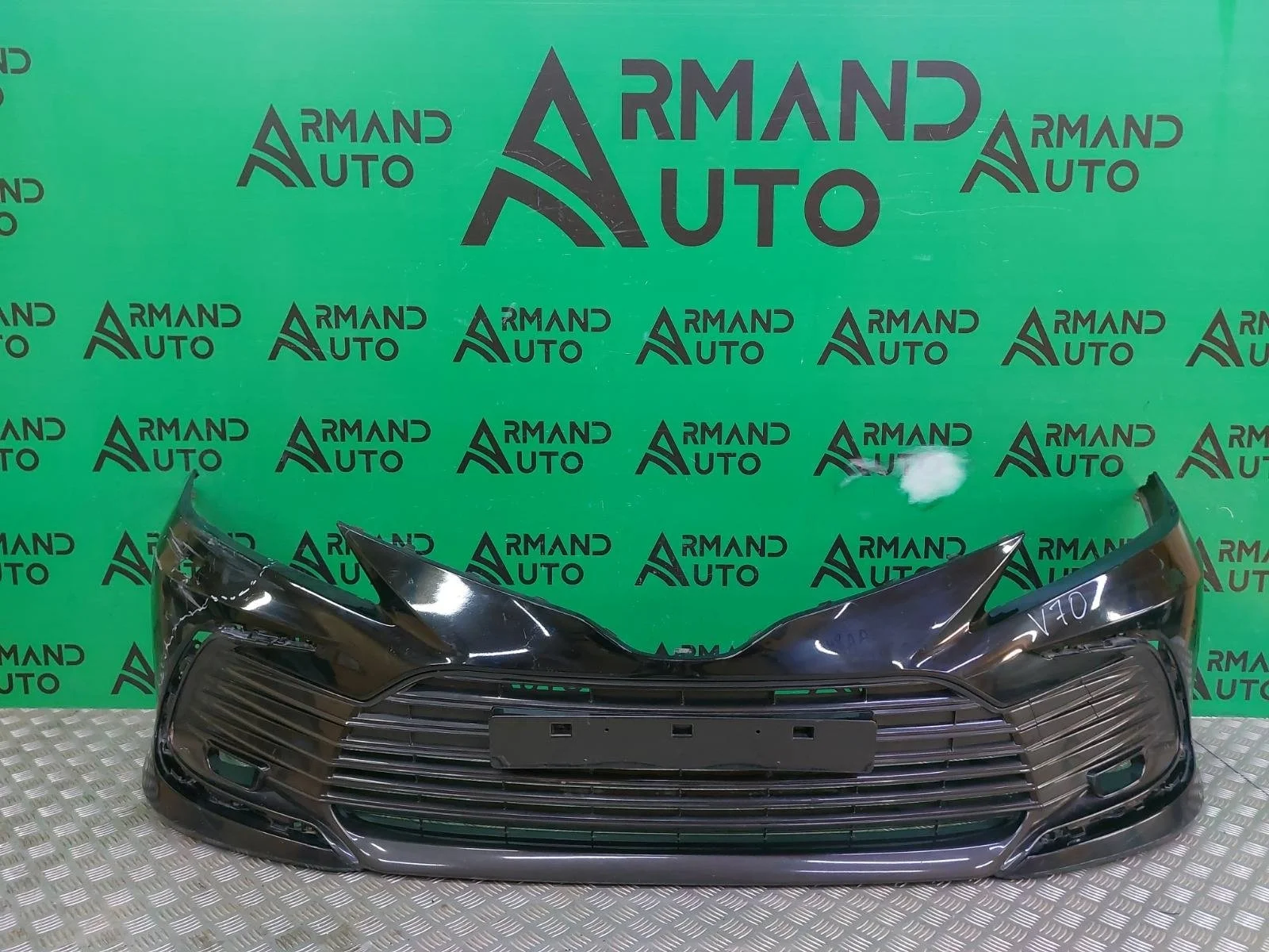 Бампер Toyota Camry 2020-нв 8 XV70