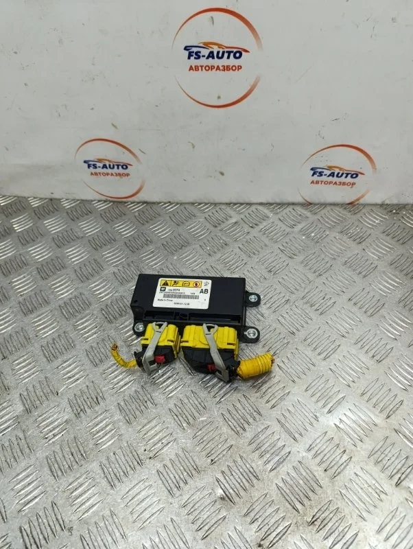 Блок SRS Chevrolet Cruze 2013 13589374 УНИВЕРСАЛ 1.6 F16D4