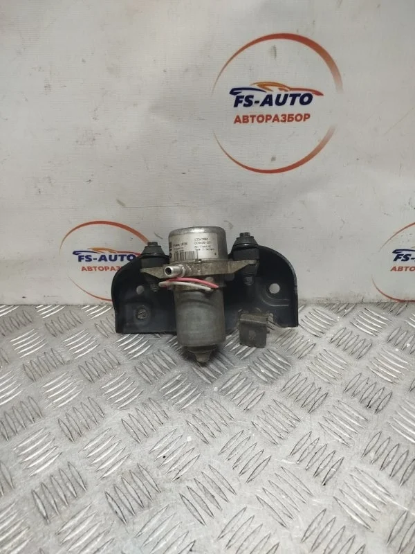 Вакуумный насос тормозов Chevrolet Cruze 2013 13343961 УНИВЕРСАЛ 1.6 F16D4