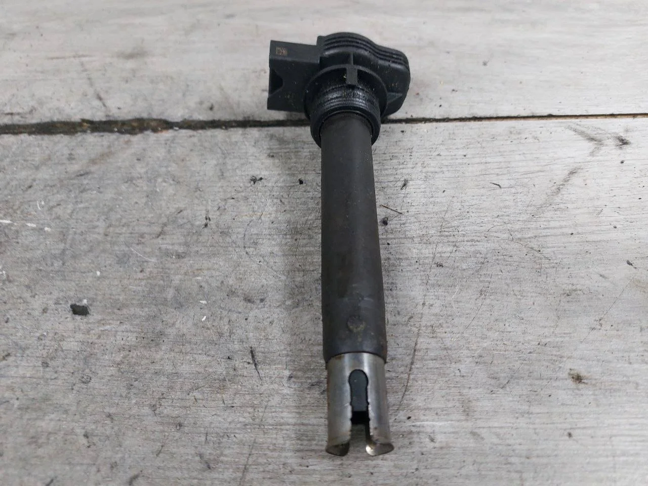 катушка зажигания Audi A6 4F/C6