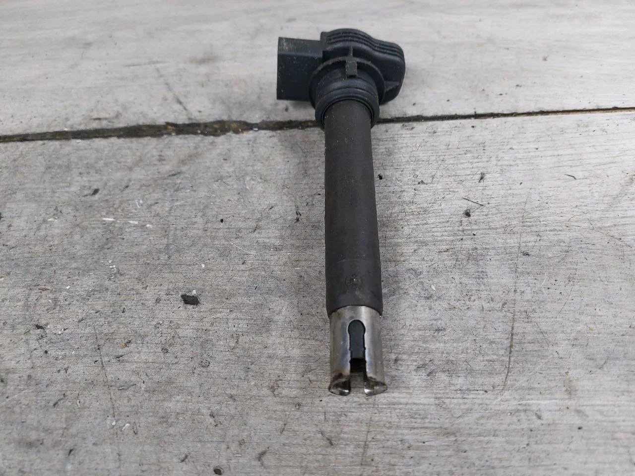 катушка зажигания Audi A6 4F/C6