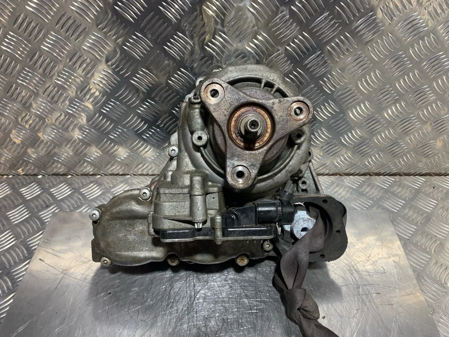 раздаточная коробка BMW X1 E84