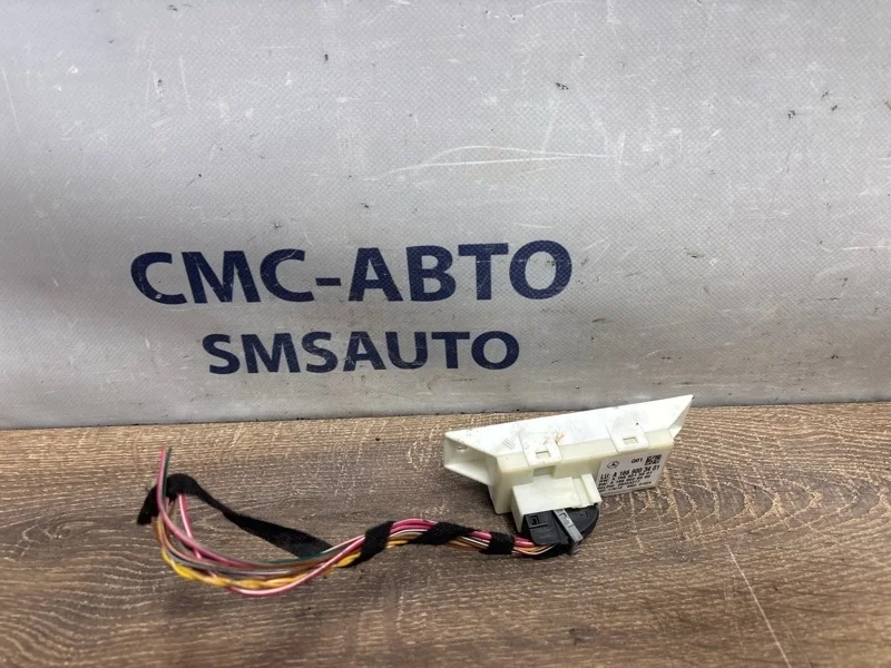 Блок корректора фар Mercedes-Benz ML 2012 A1669003309 W166 642.826