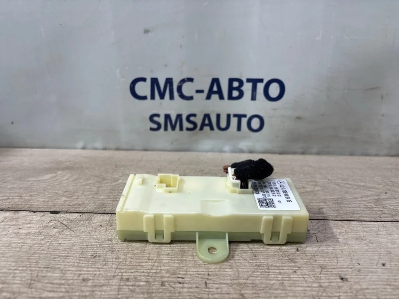 Блок управления крышкой багажника Mercedes-Benz ML 2012 A1669003513 W166 642.826