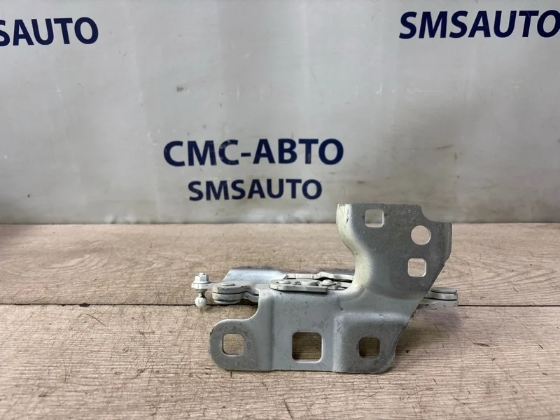 Петля капота Mercedes-Benz ML 2012 A1668800128 W166 642.826, правая