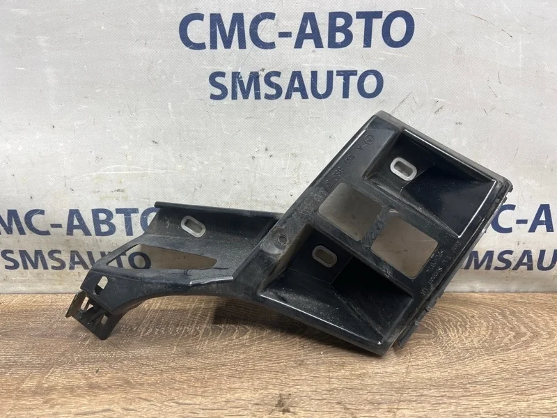 Кронштейн бампера Mercedes-Benz ML 2012 A1668803303 W166 642.826, задний левый