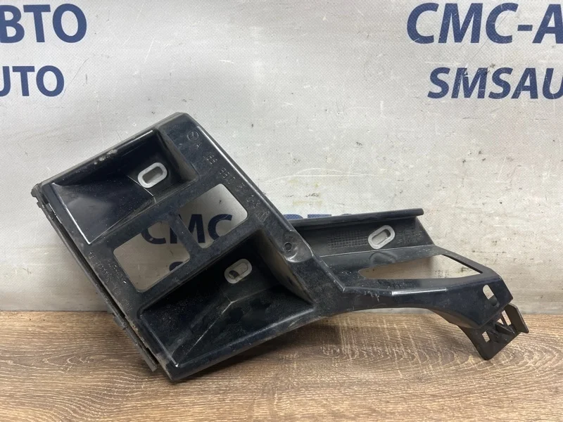 Кронштейн бампера Mercedes-Benz ML 2012 A1668803403 W166 642.826, задний правый