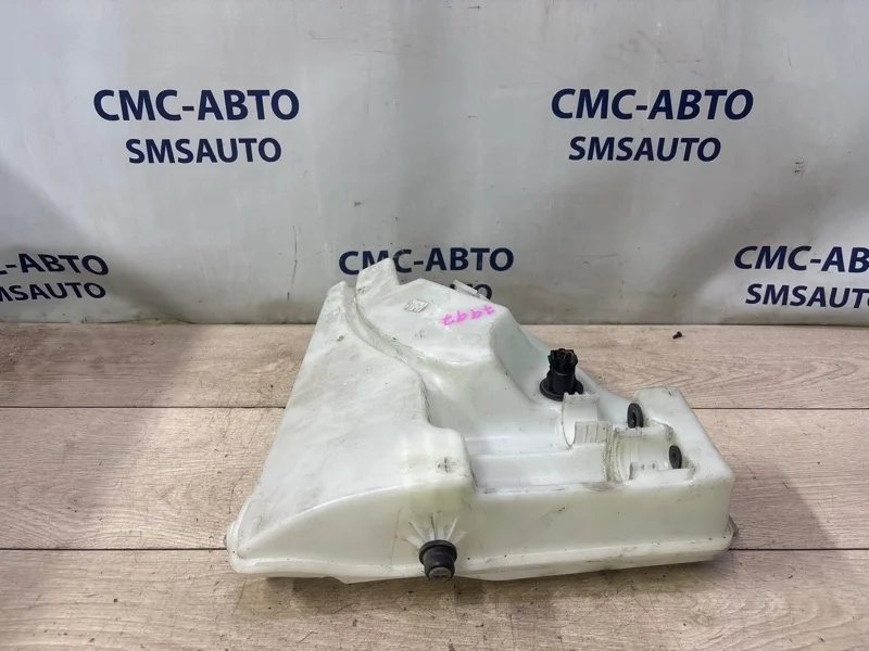 Бачок стеклоомывателя Volkswagen Touareg 2012 7P0955453 NF CGR